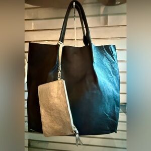 NWOT Charles David Genuine Leather Tote with Gold Pouch Designer Direct!